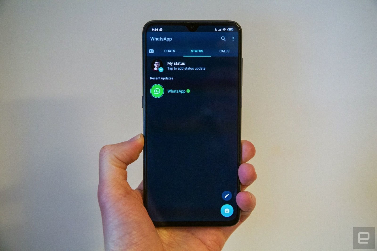 WhatsApp's dark mode rolls out on Android and iOS today