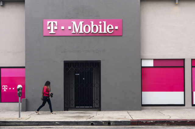 California ends opposition to T-Mobile and Sprint merger