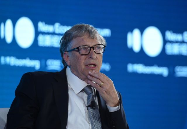 Bill Gates steps down from Microsoft's board of directors