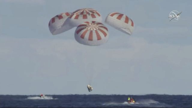 SpaceX parachute test failure could further delay crewed flight