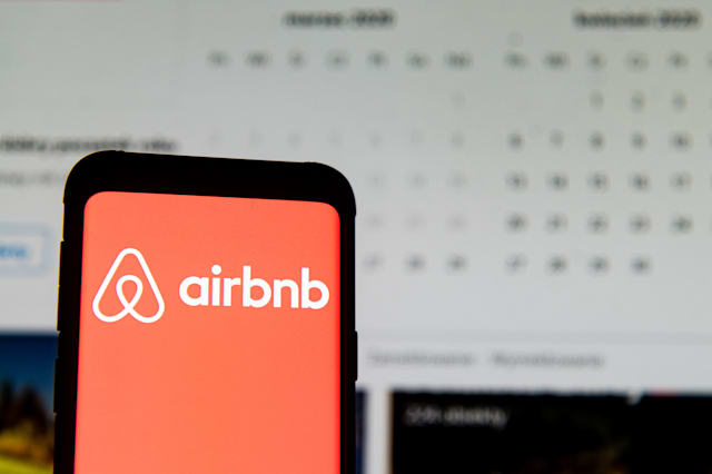 Airbnb will lay off 25 percent of its workforce due to COVID-19