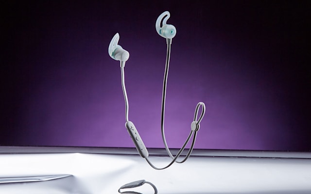 Snag Jaybird's Tarah Bluetooth earbuds for $45 at Best Buy