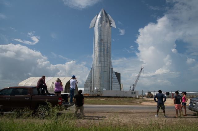 Elon Musk says Starship is SpaceX's 'top priority' from now on