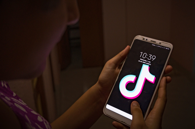 Amazon email banning TikTok on employee phones was an 'error' (updated)